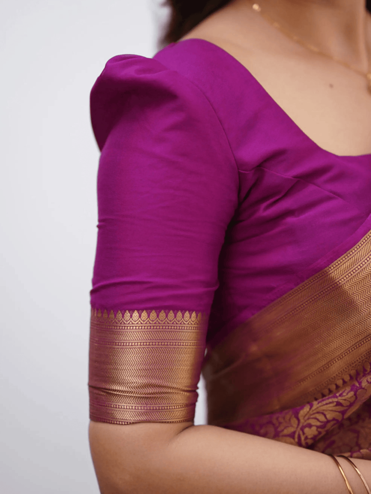 Magenta Charm Georgette Saree with Vanasingaram Zari Border
