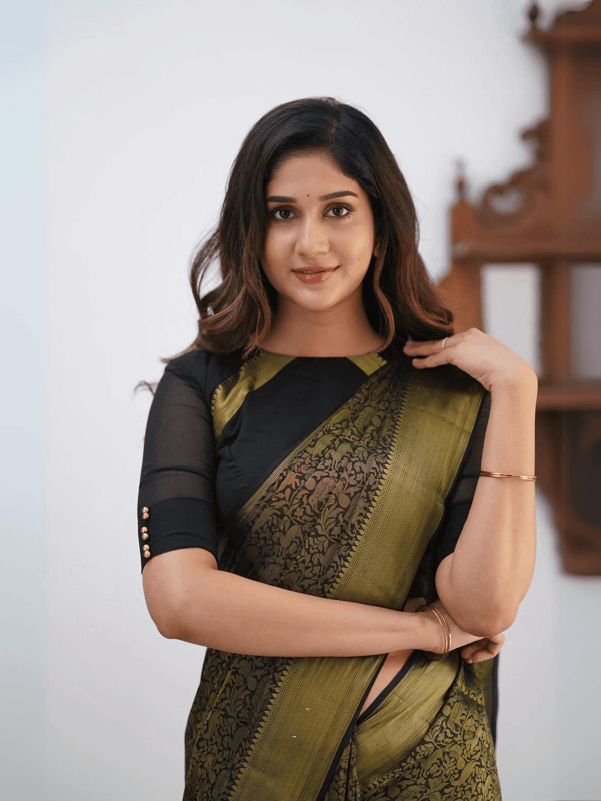 Vanasingaram Grey Georgette Saree with Zari Motifs