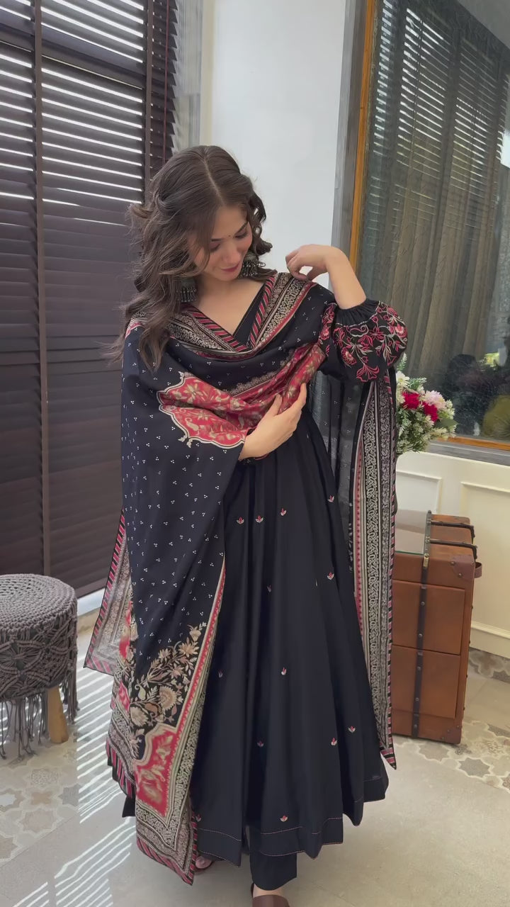 Black Cotton Anarkali with Digital Print Dupatta and Buttersilk Pants